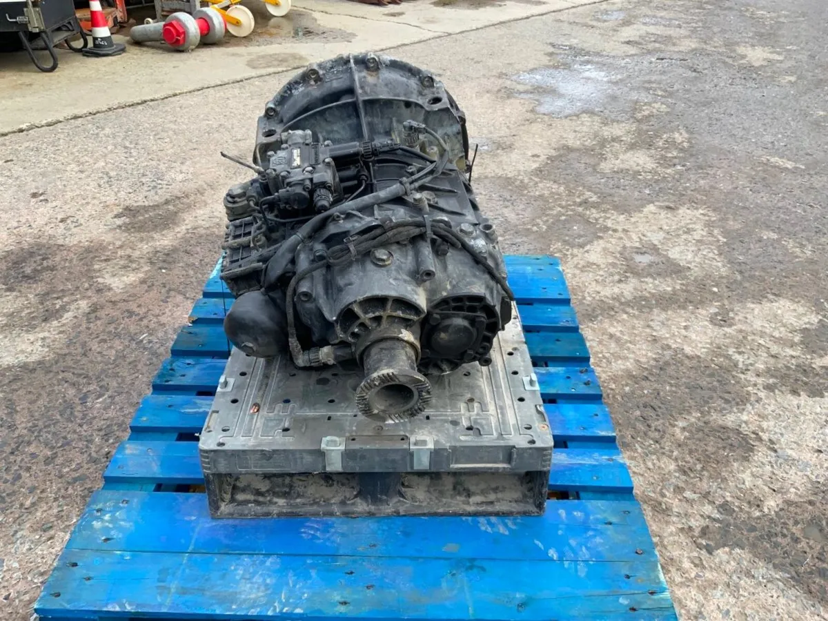 Iveco Eurocargo ZF ASTRONIC 6AS 700 TO AUTOGEARBOX - Image 1