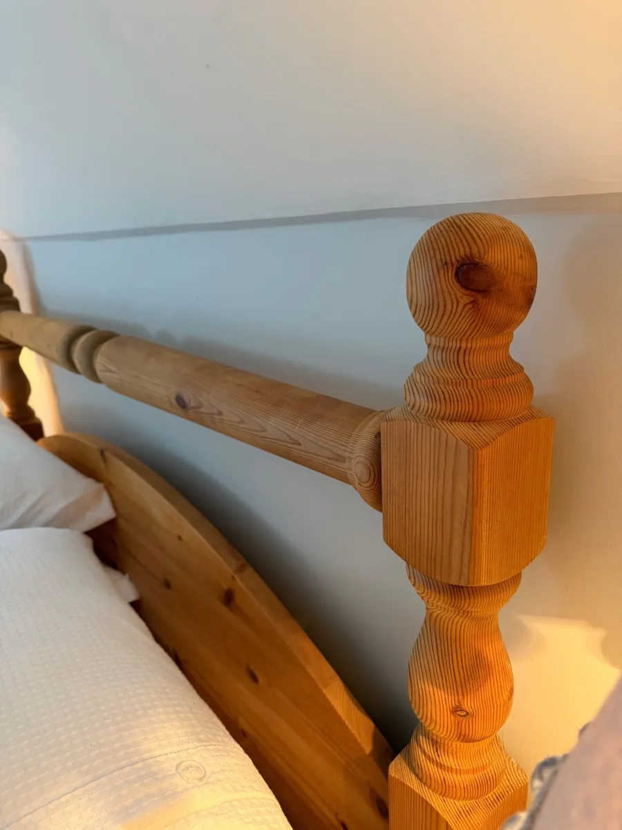 4ft 6” Solid Pine Bed Double - Image 3