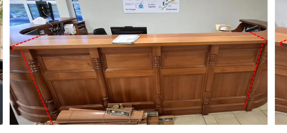 Office desk/bar - Image 1