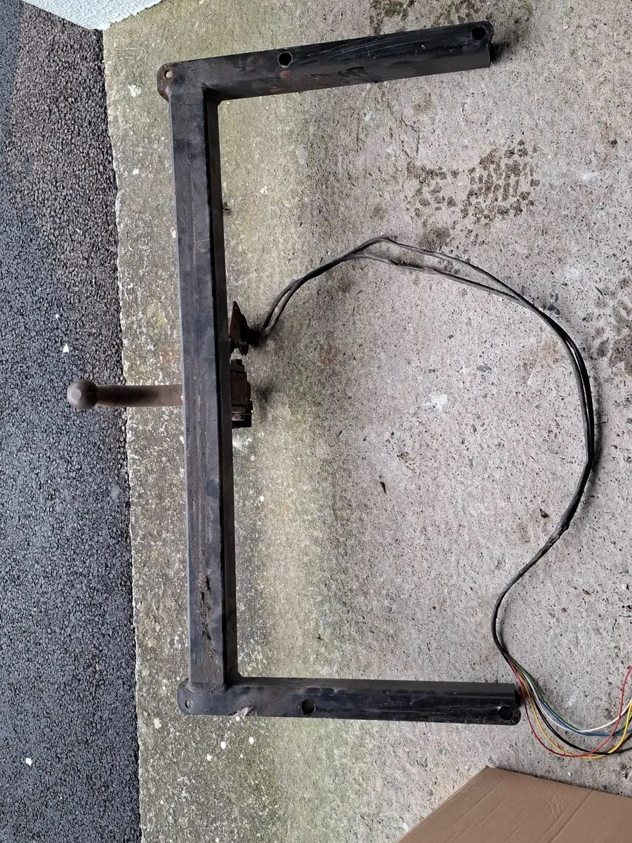 Towbar - Audi A4 2015 Series 8.5 - Image 1