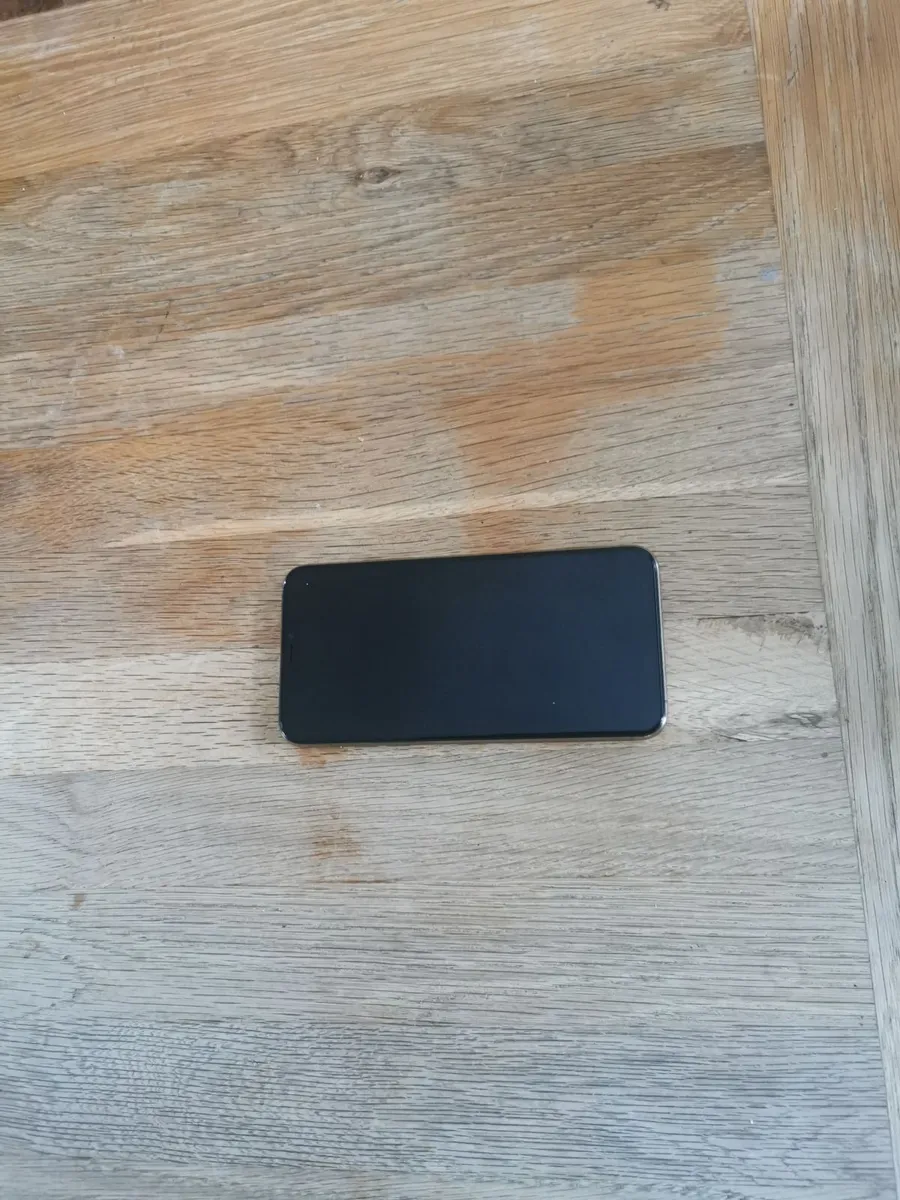 IPhone 11 pro max 256GB - Image 1