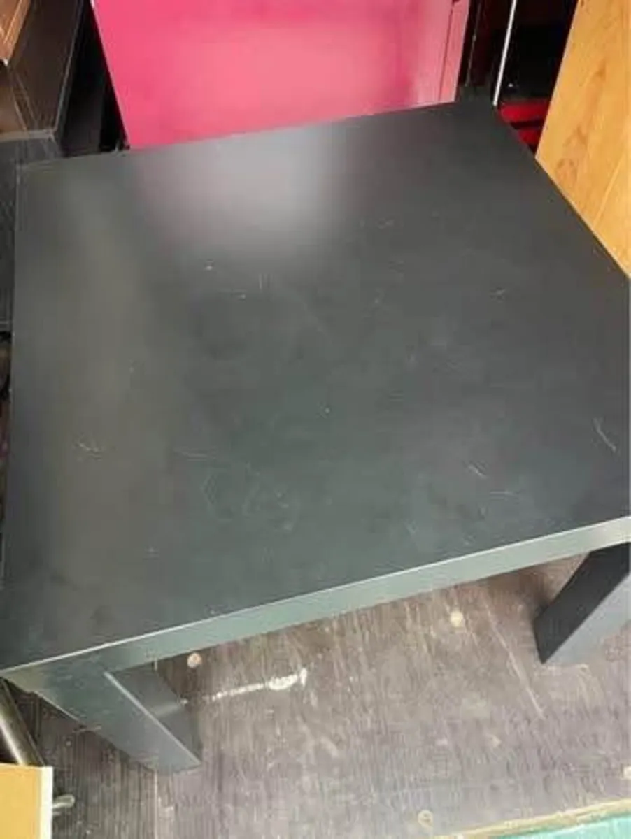 Small table - Image 1