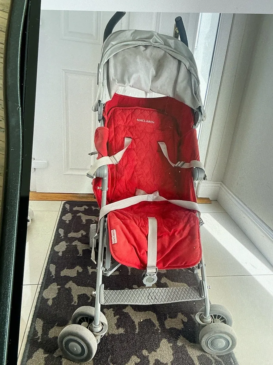 Red Maclaren Buggy