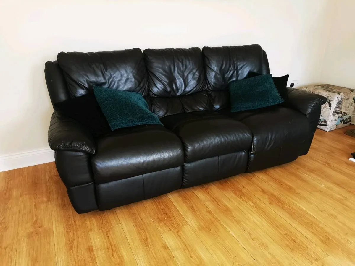 3 Seater Couch - Image 2