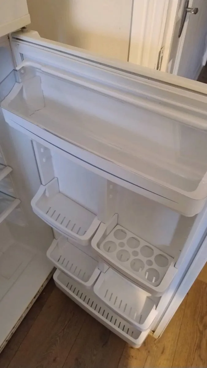 Silvercrest Refrigerator - Image 3
