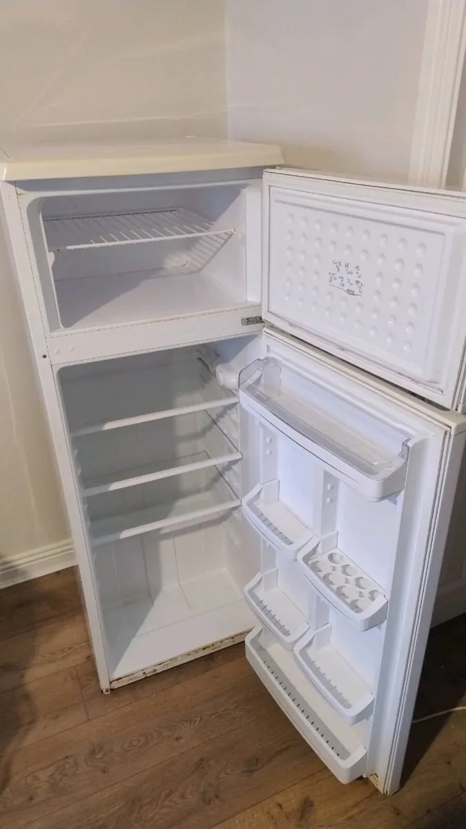Silvercrest Refrigerator - Image 2