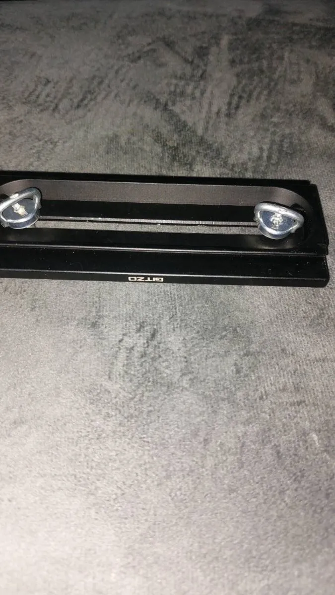 Gitzo quick release plate - Image 1