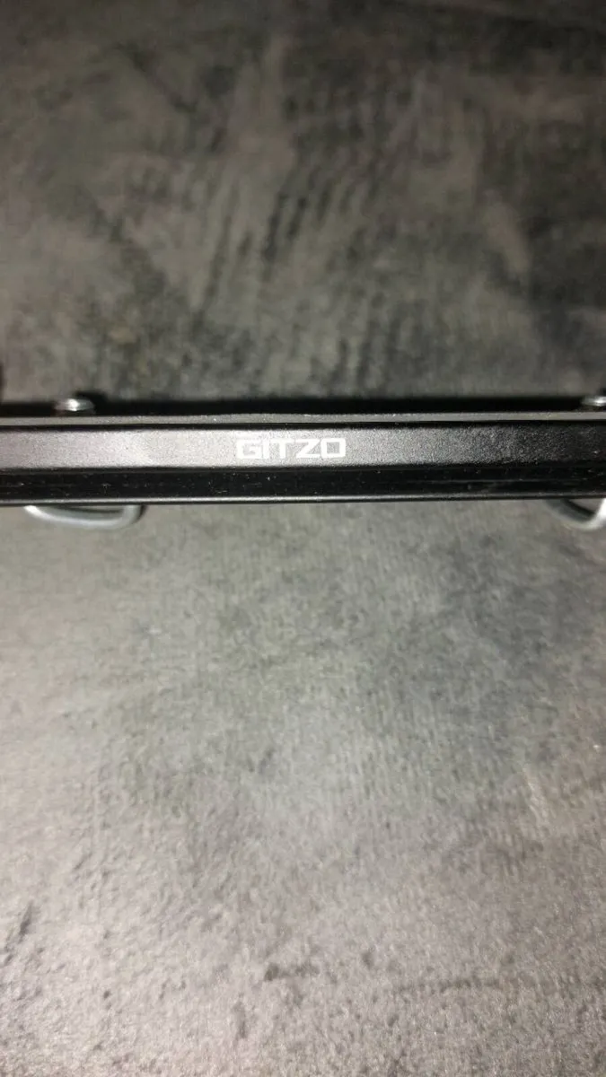 Gitzo quick release plate - Image 2