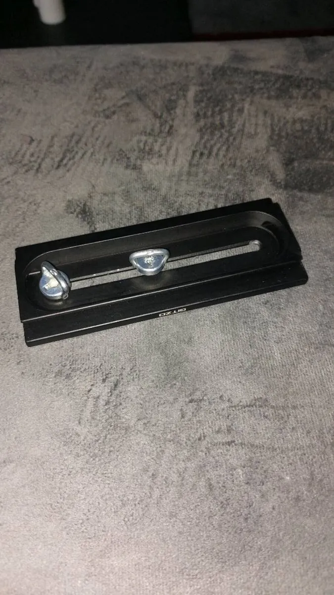 Gitzo quick release plate - Image 3