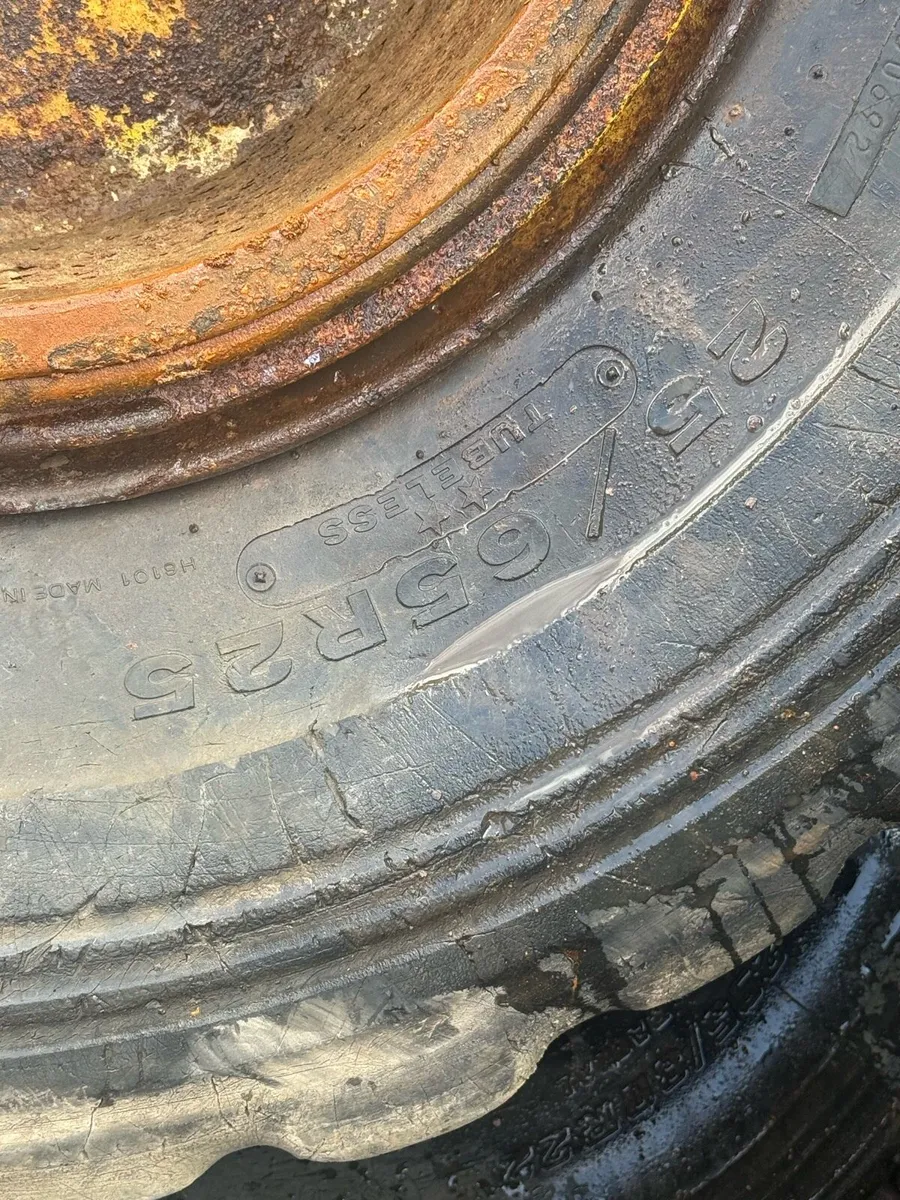 Dumper wheels 10stud   25/65/r25 - Image 3