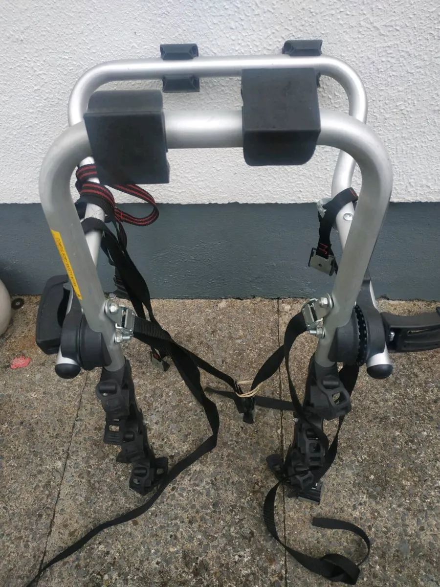 Triple bike rack carrier,very sturdy. - Image 4