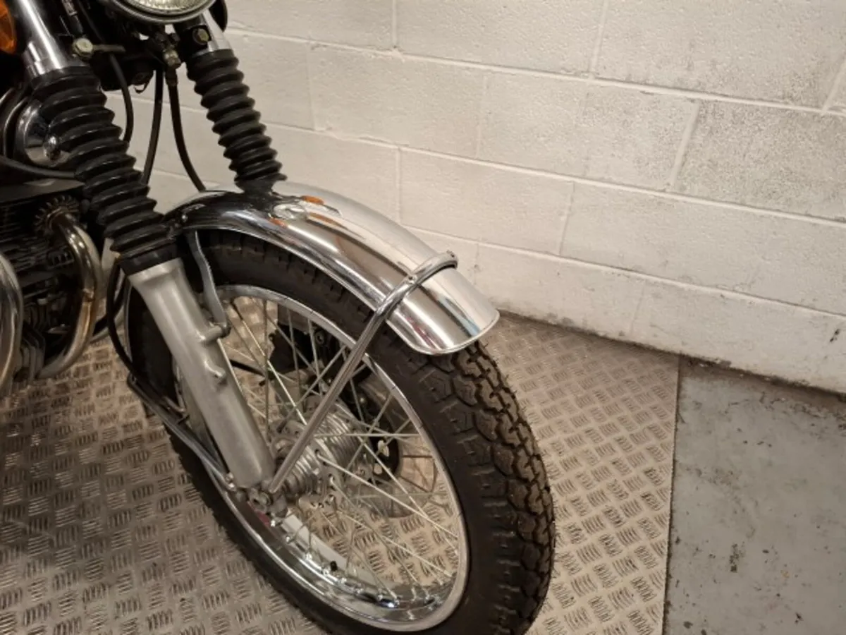 Honda CB750 K5 1975 - Image 3