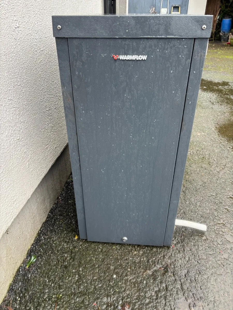 Warmflow Agentis E33 condensing oil boiler - Image 1