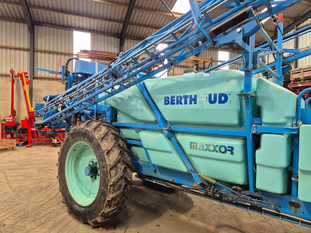 Berthoud Maxxor 40. 28m. Dpb - Image 4