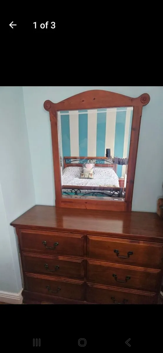 Solid wood chest of drawers - Image 3