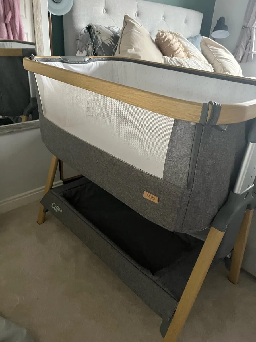 Baby next to me for sale - Image 2