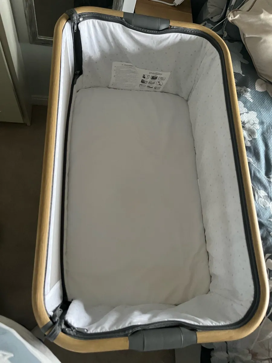 Baby next to me for sale - Image 3