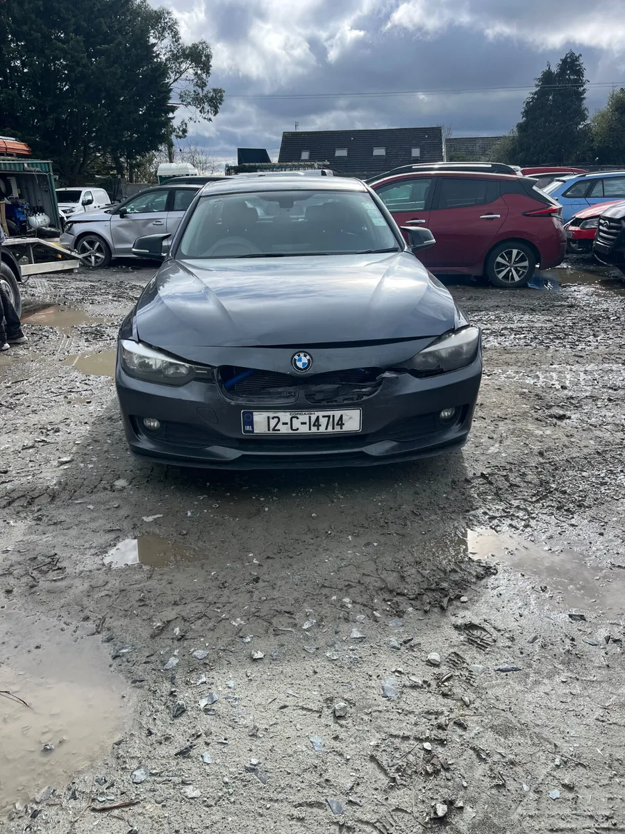 12 bmw 320d - Image 2