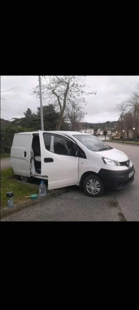 Nissan Nv200 stealth camper - Image 4