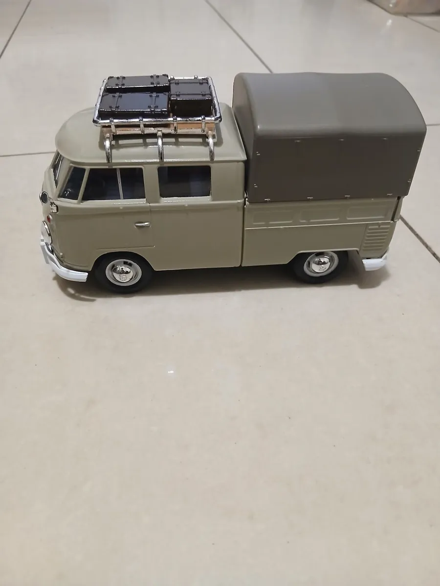 Vintage Style VW Pick-Up Truck Toy – Die-Cast - Image 3