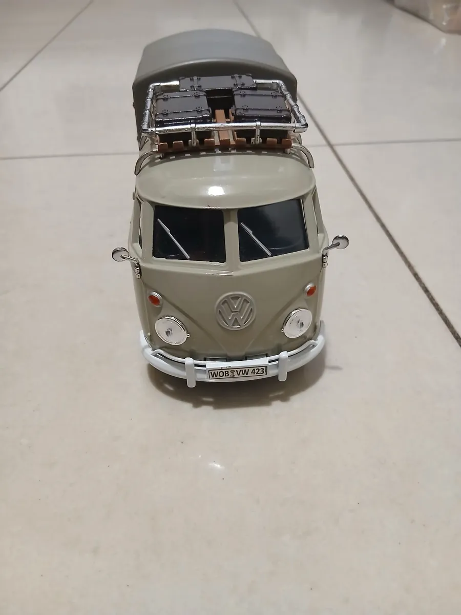Vintage Style VW Pick-Up Truck Toy – Die-Cast - Image 1