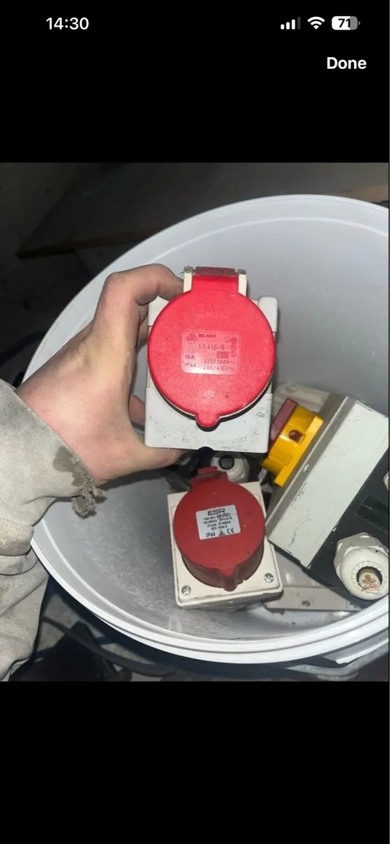 3 phase angled sockets