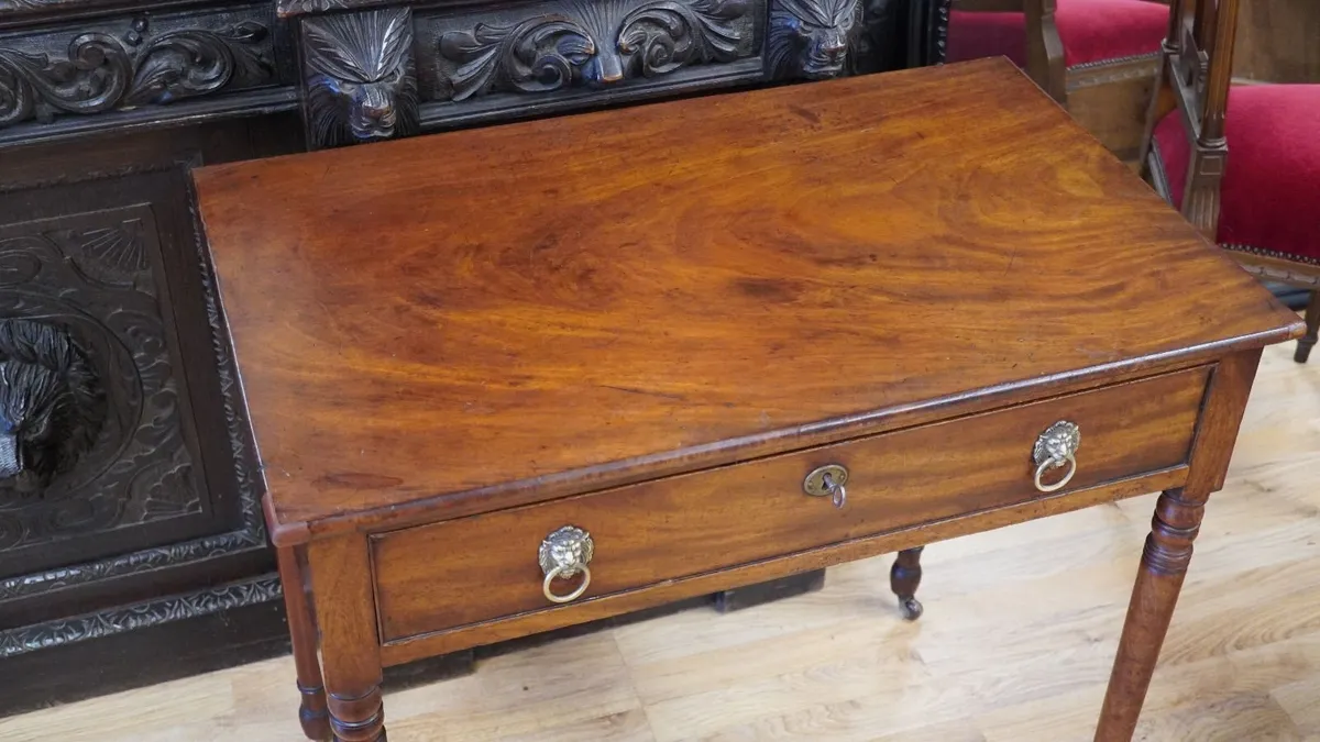 Victorian Mahogany Side Table with Drawer - Image 3