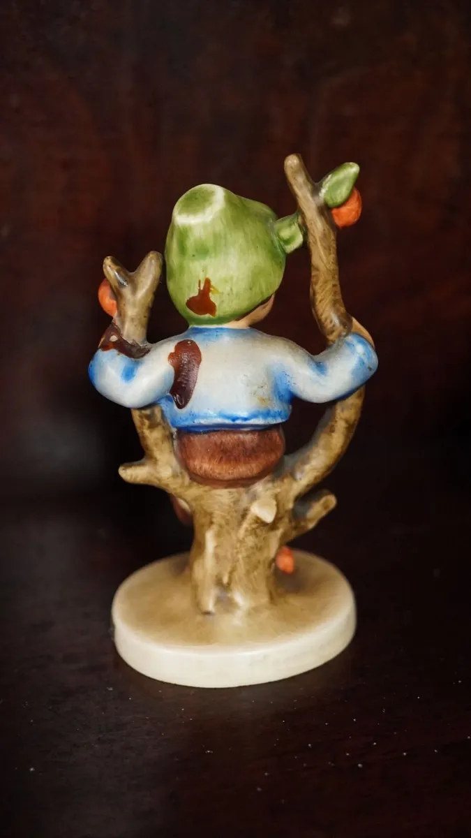 Hummel Figurine - Image 2