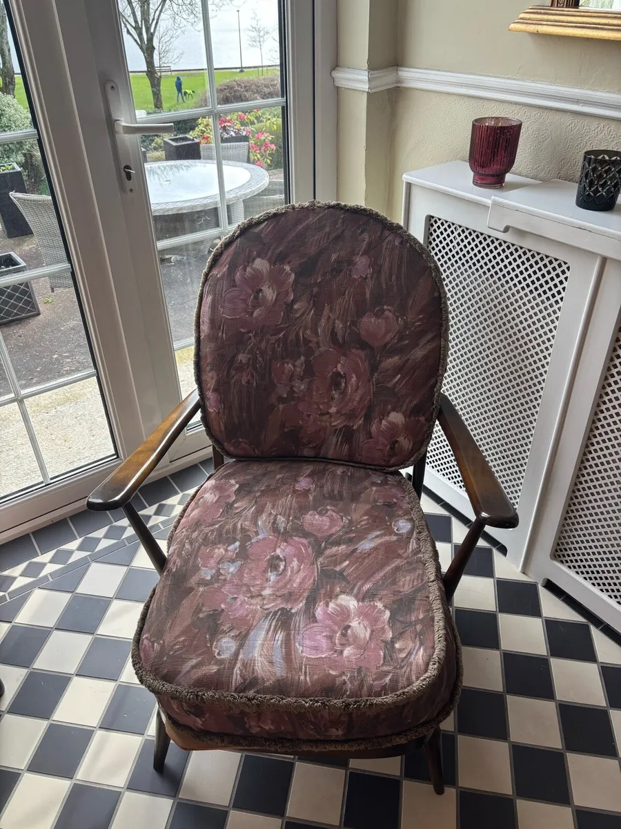 ERCOL MATCHING CHAIRS - Image 1