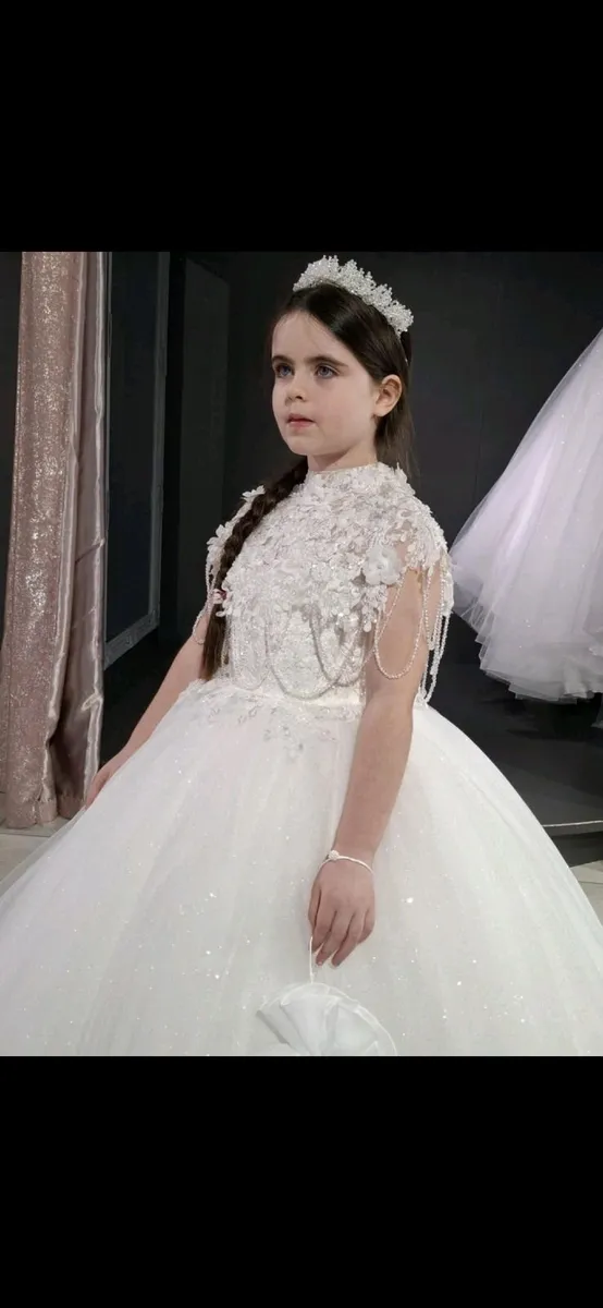 Communion dress - Image 3