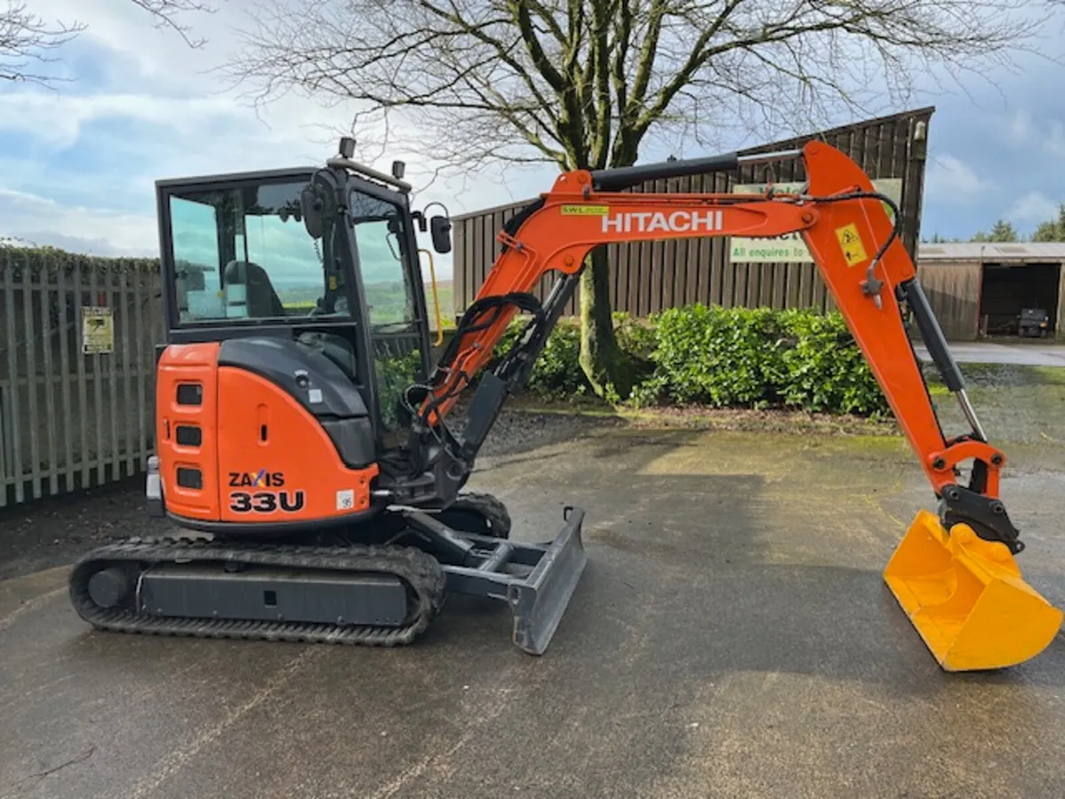 2017 Hatachi Zaxis 33U-5 Excavator - Image 4