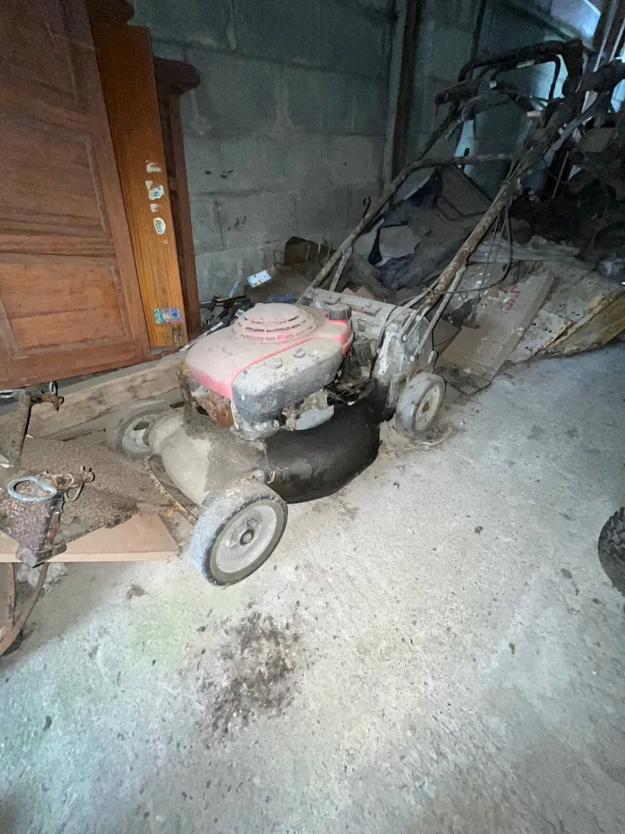 Old Honda Lawnmower