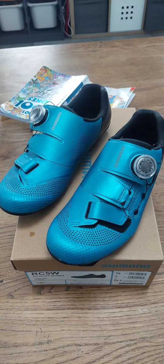 Womens Cycling shoes - Image 1