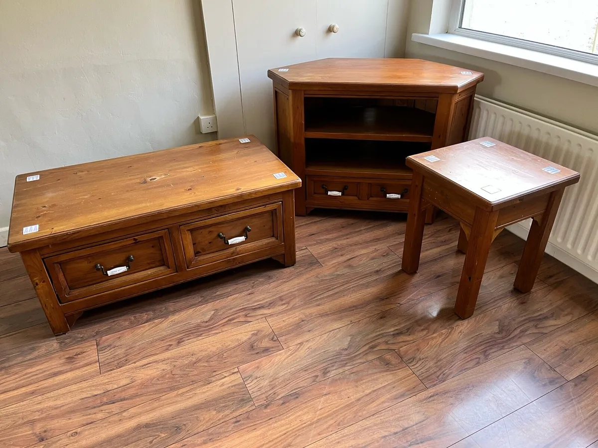 TV unit, coffee table, side table matching - Image 1