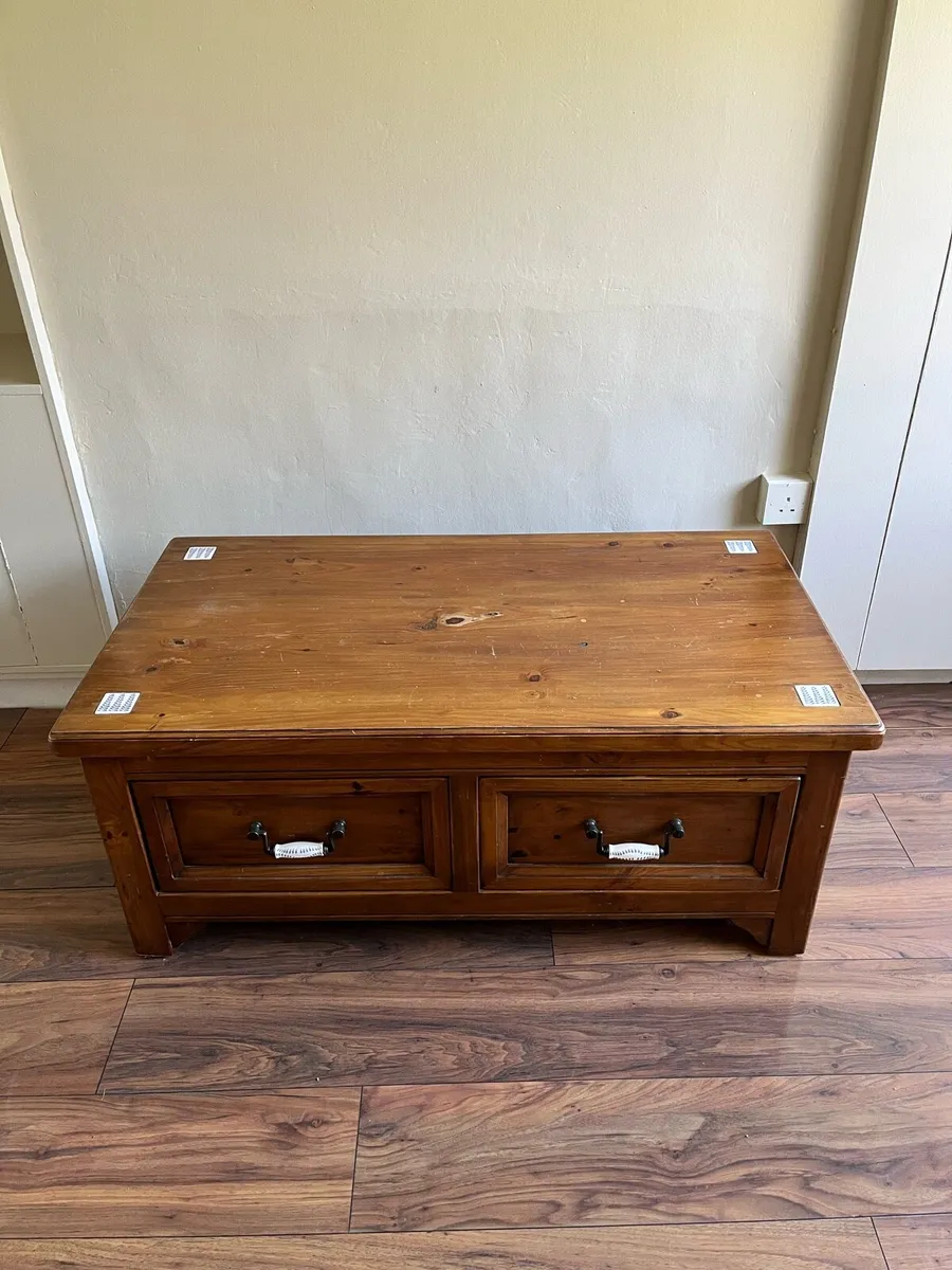 TV unit, coffee table, side table matching - Image 2