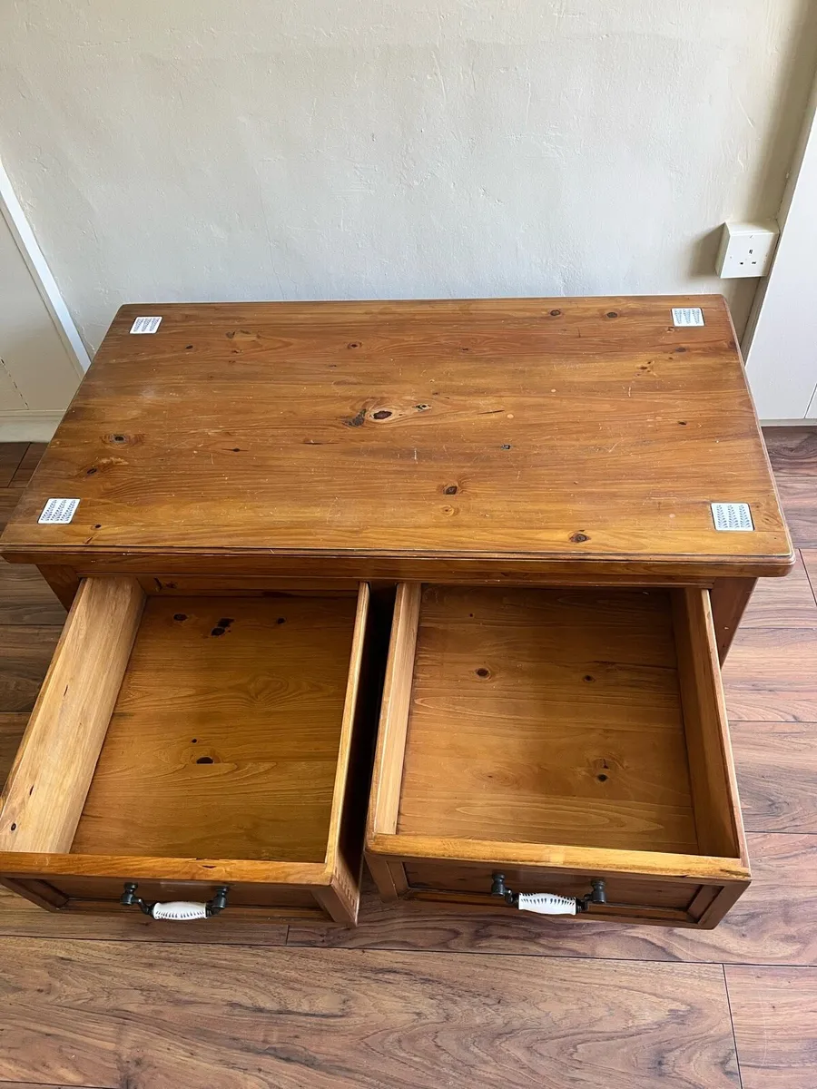 TV unit, coffee table, side table matching - Image 3