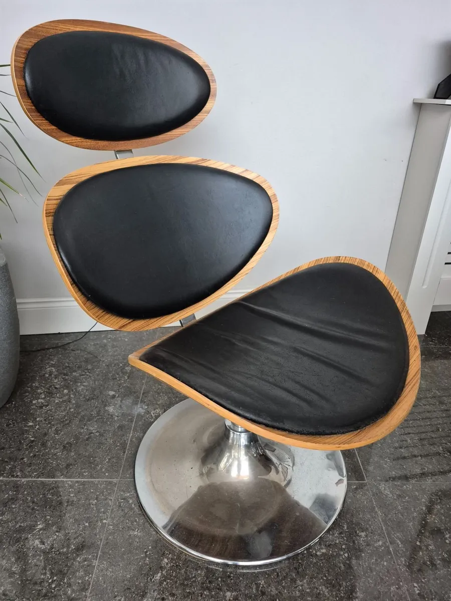 Dan-Form Swivel Chair - Image 1