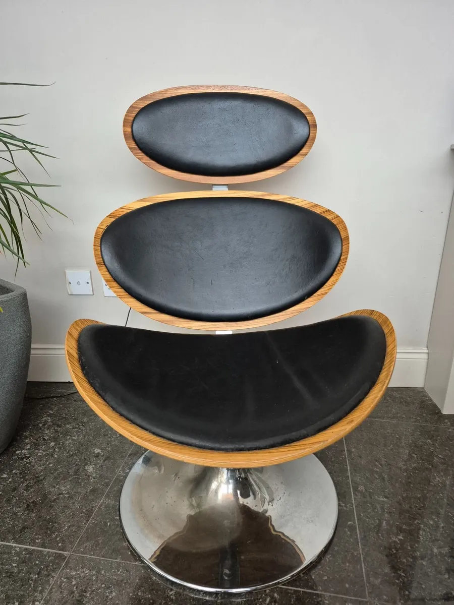 Dan-Form Swivel Chair - Image 3