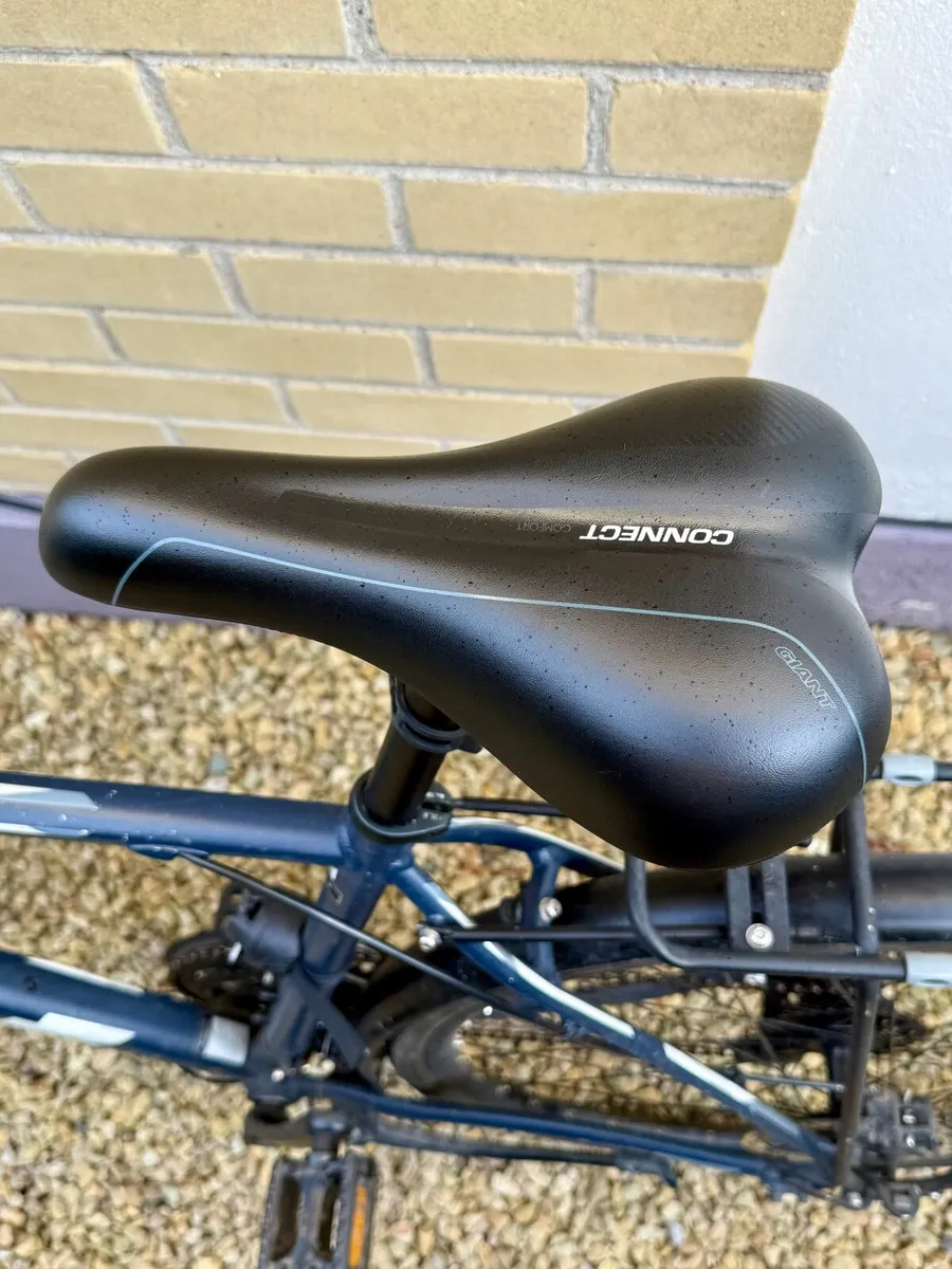 Giant escape XL Bicycle - Image 2