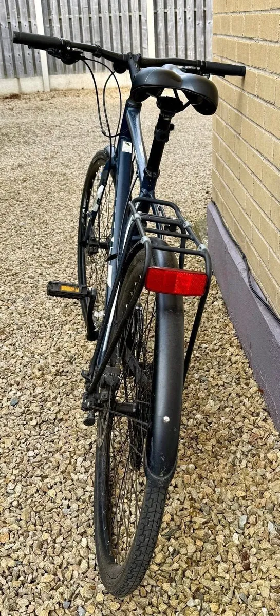 Giant escape XL Bicycle - Image 3