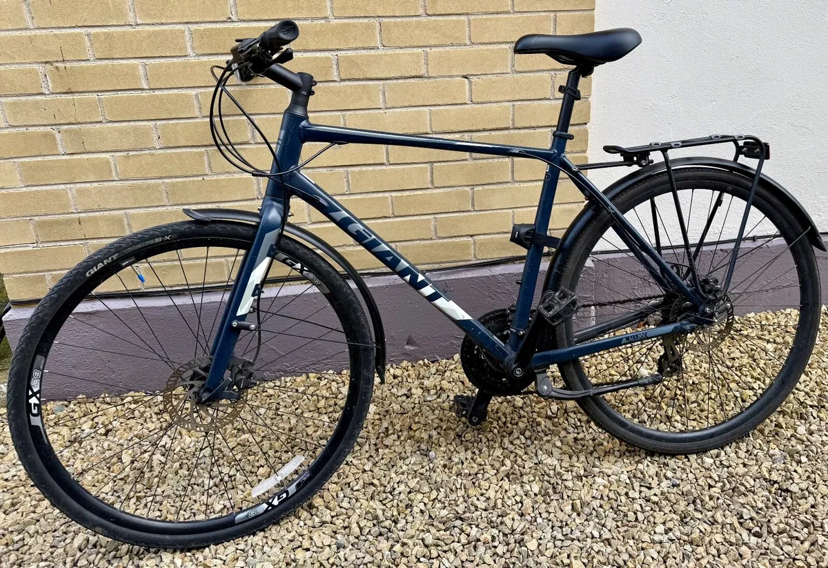 Giant escape XL Bicycle - Image 1