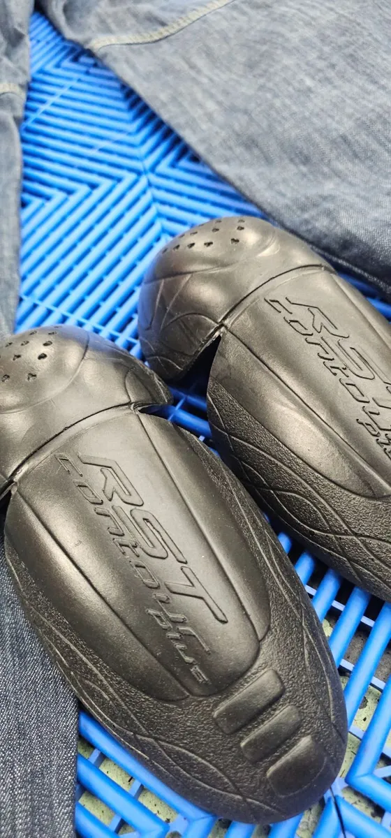 Motorcycle RST Kevlar Jeans - Image 2