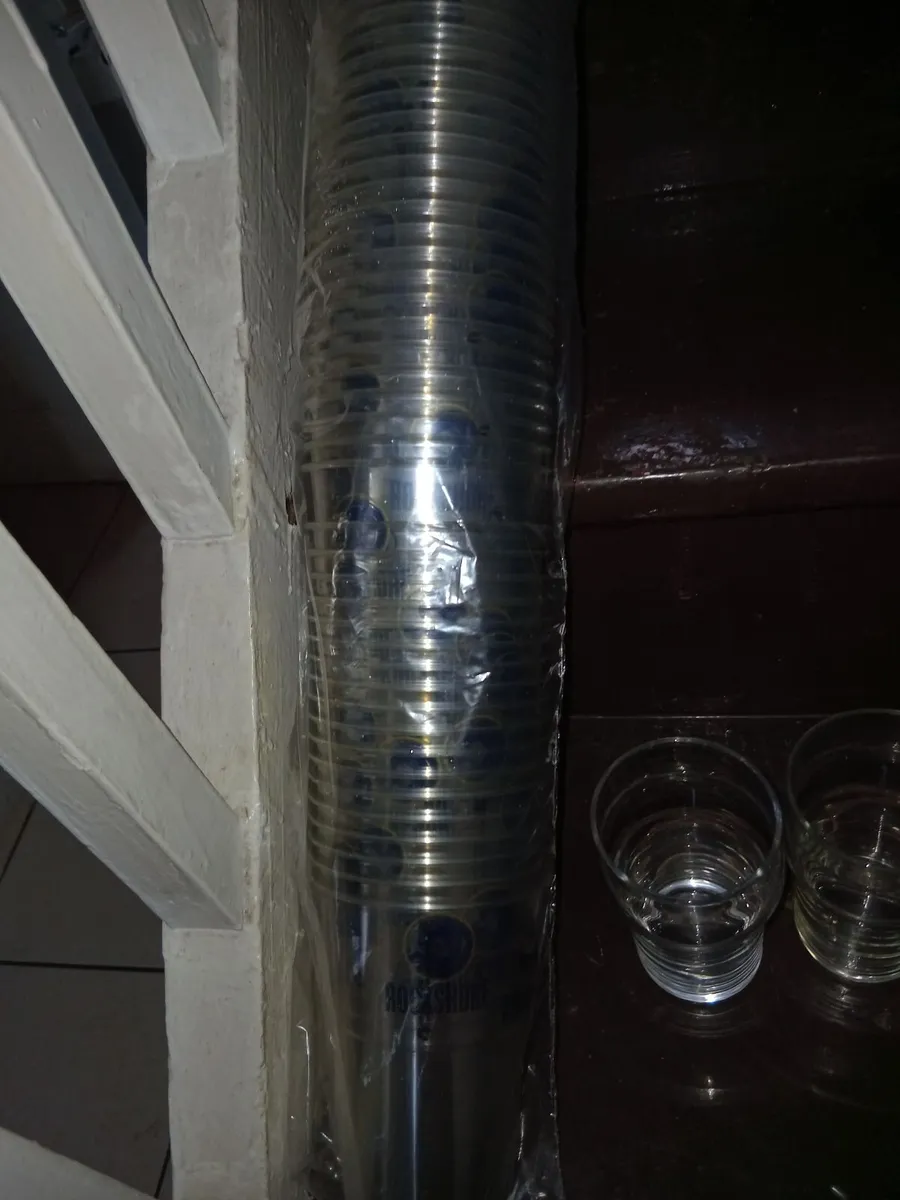 90 HALF PINT GLASSES  & 50 NEW PLASTIC ROCKSHORE - Image 1