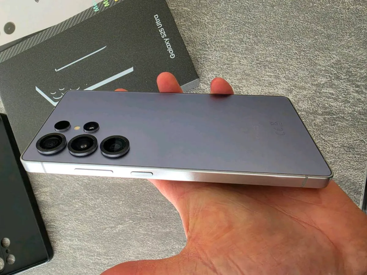 Samsung Galaxy s25 ultra - Image 4