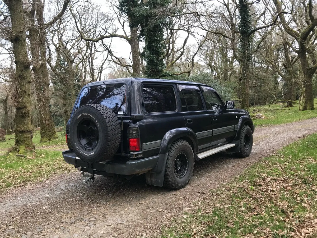 Land Cruiser Vx 80 series limited - Image 2