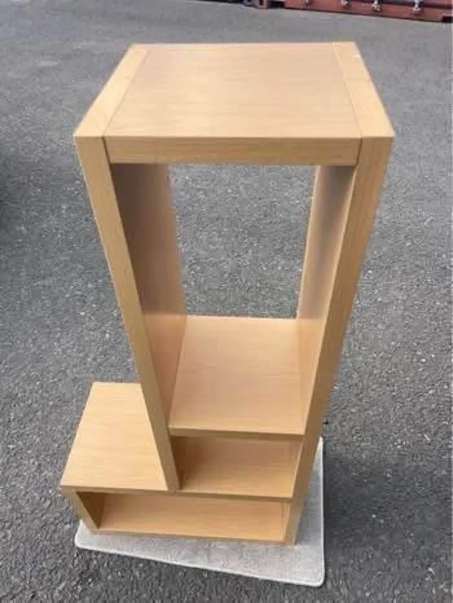 Shelves unit - Image 1