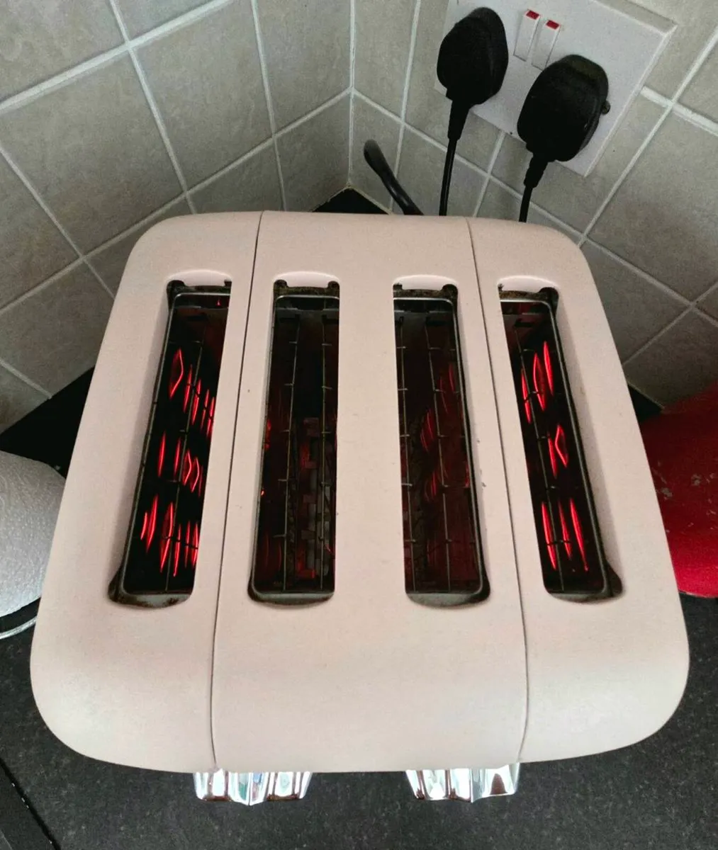 toaster - Image 3