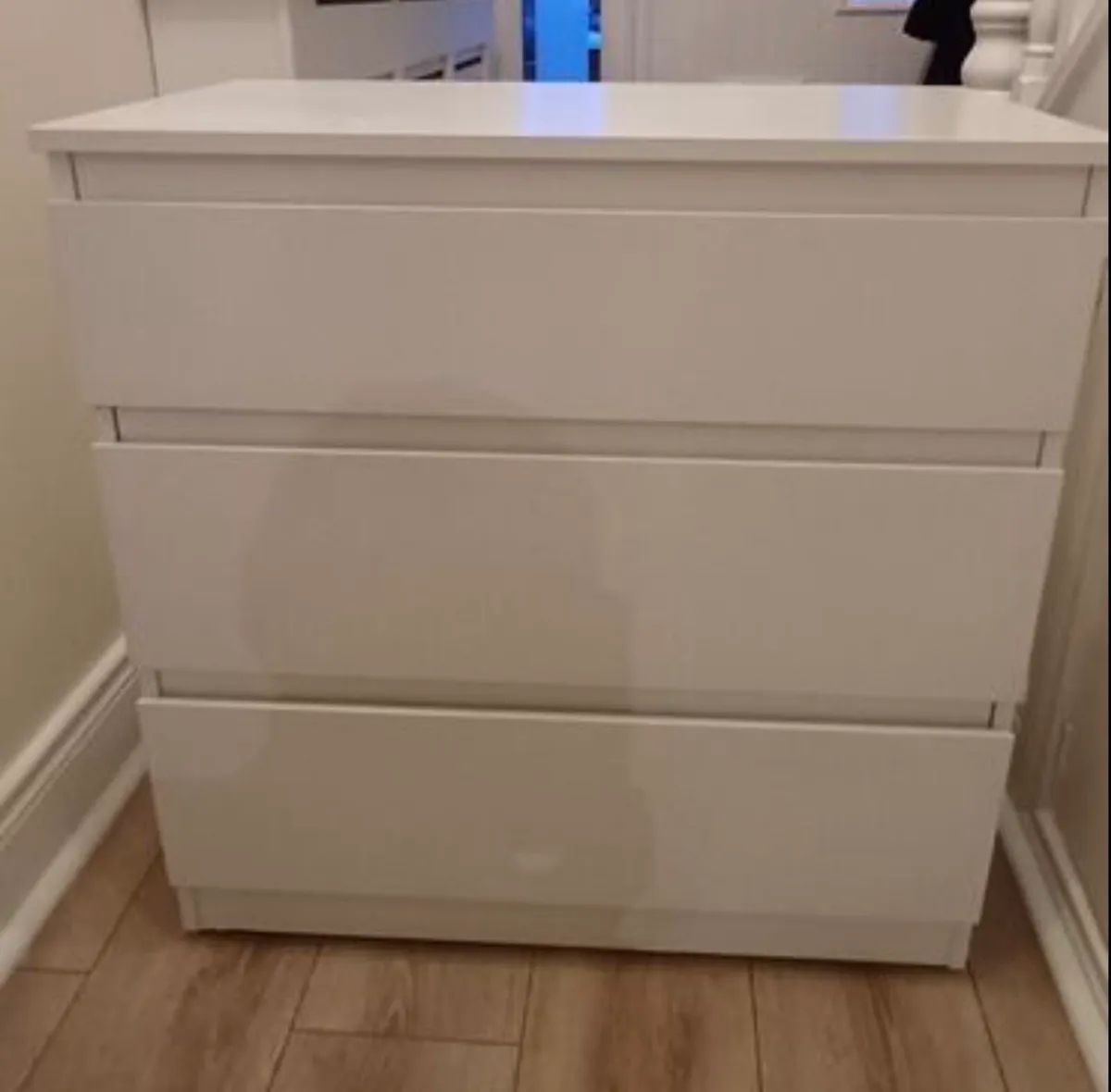 Chest of drawers - Image 2