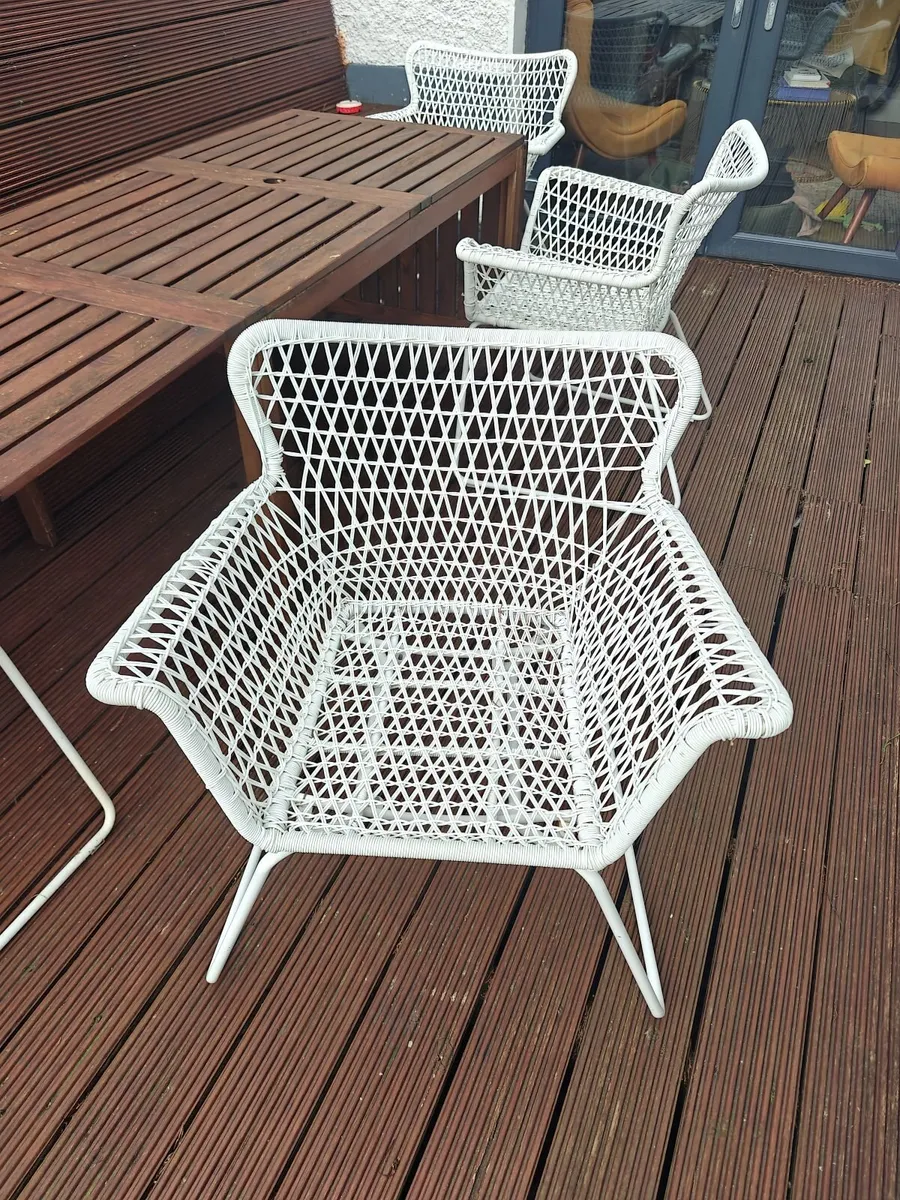 IKEA HÖGSTEN garden chair white rattan - Image 4