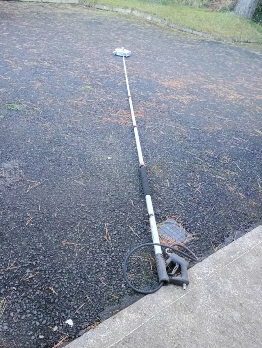 Roof cleaner - Image 2